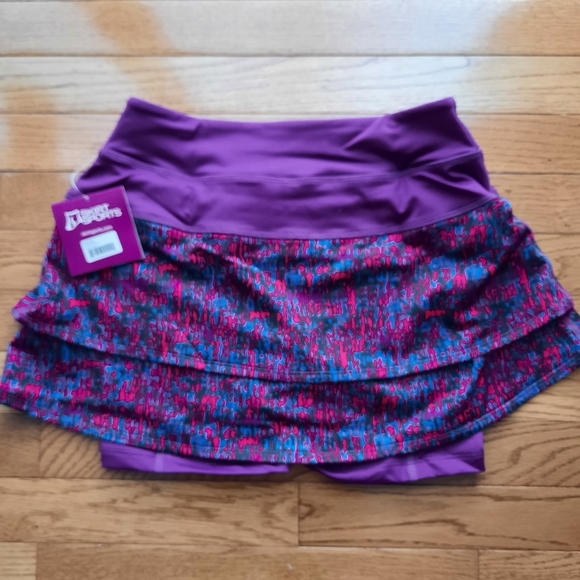 SkirtSports Cascade skirt XS Chaos print/Grape - Picture 2 of 5